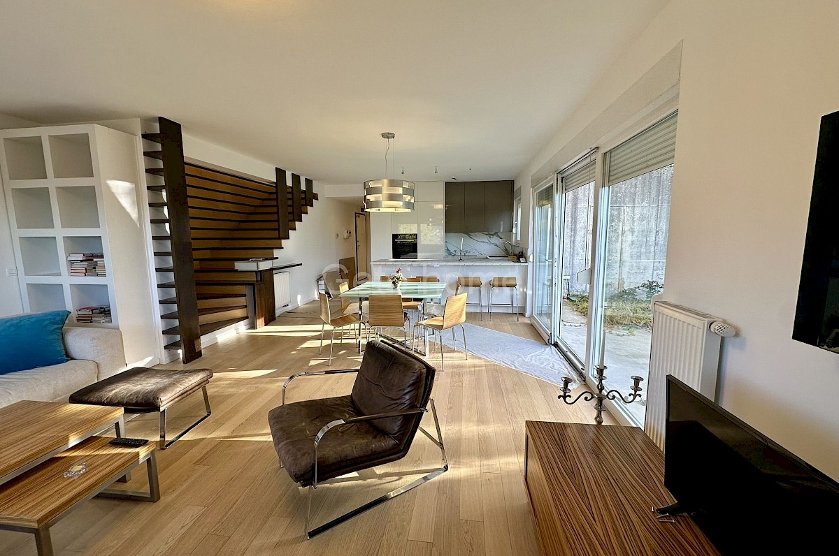 Stan u zgradi, Prodaja, Zagreb, Podsljeme